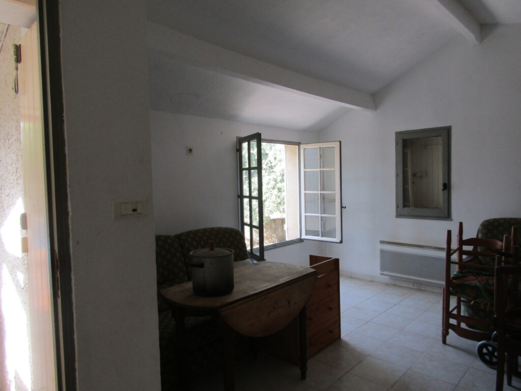 2 Maisons au Barroux (84330) – 6 pièces – 3 chambres – NR  – 154 m²