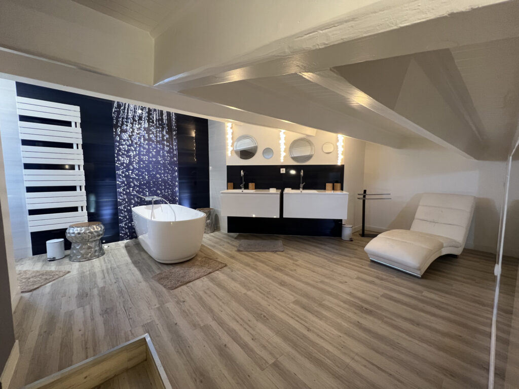 ACHAT CAP D’AGDE SECTEUR RICHELIEU/ROCHELONGUE T5 PENTHOUSE  – 5 pièces – 4 chambres – 6  – 183.6 m²