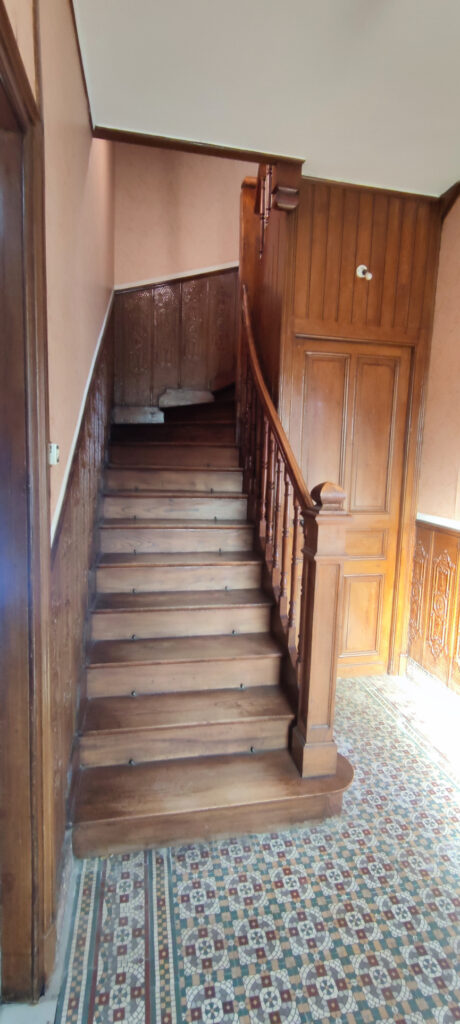 AUTHENTIQUE CORPS DE FERME …’Charme rural et hauts potenti – 8 pièces – 4 chambres – 6  – 186 m²