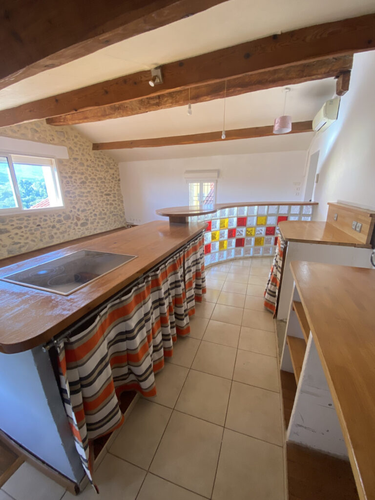 APPARTEMENT T3 – 68,65m2 – 3 pièces – 2 chambres – 6  – 68.65 m²