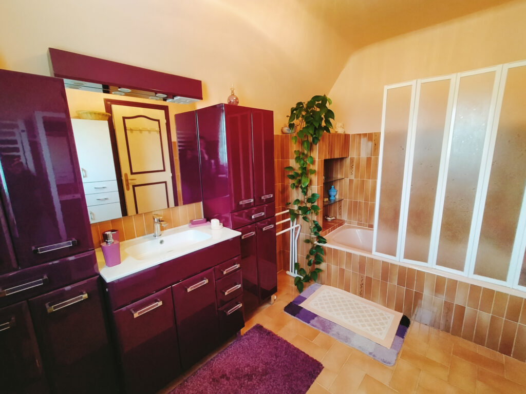 PLOUBAZLANEC, secteur recherché, vue sur mer imprenable.  – 8 pièces – 4 chambres – 6  – 179.1 m²