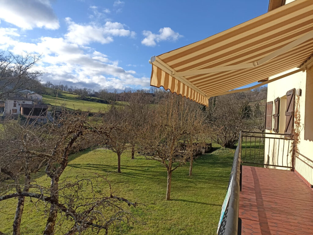 Maison 3 chambres – 5 pièces – 3 chambres – 2  – 140 m²