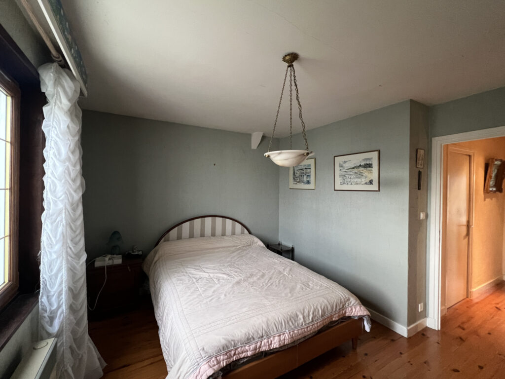 Villa avec piscine – 5 pièces – 3 chambres – 4  – 120 m²