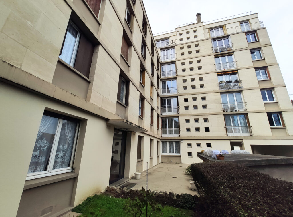 Bel APPARTEMENT F2 51 m2 – 2 pièces – 1 chambre – NR  – 51 m²