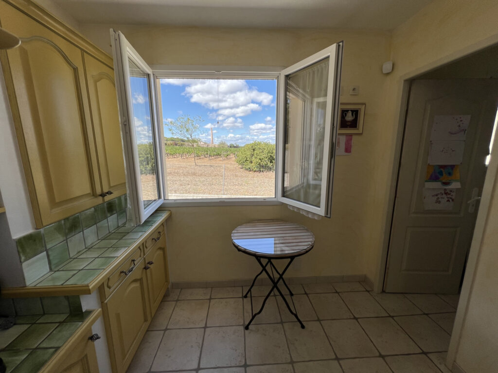 VILLA DE STANDING AVEC PISCINE QUARTIER MARAVAL CAP D’AGDE – 6 pièces – 4 chambres – 6  – 180 m²