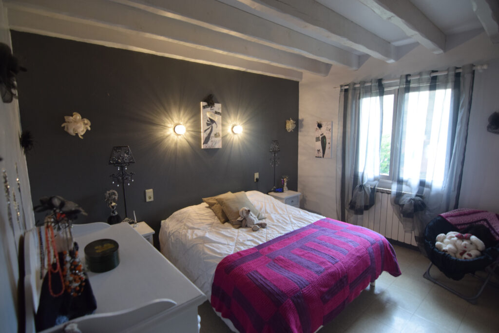 Belle villa de plain-pied à Itxassou – 4 pièces – 3 chambres – 8  – 140 m²