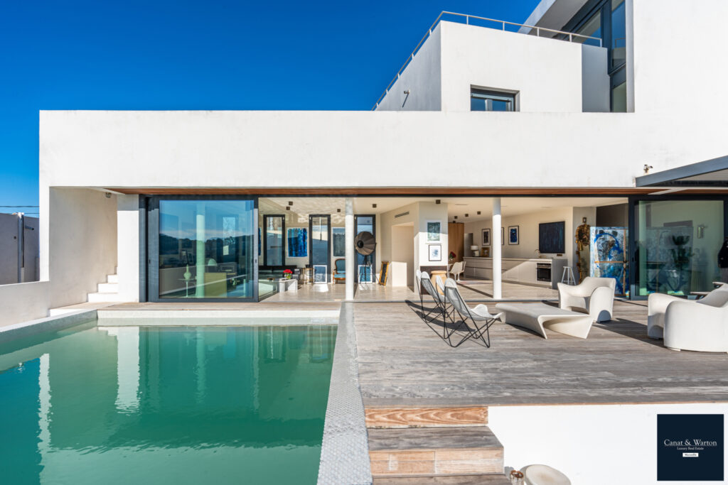 A Vendre, Maison d’Architecte de 333 m2 avec Terrasse et Pis – 10 pièces – 7 chambres – 6  – 333 m²