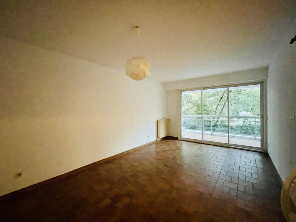  Résidence Sénior : bel appartement T2 loué – 2 pièces – 1 chambre – NR  – 51 m²