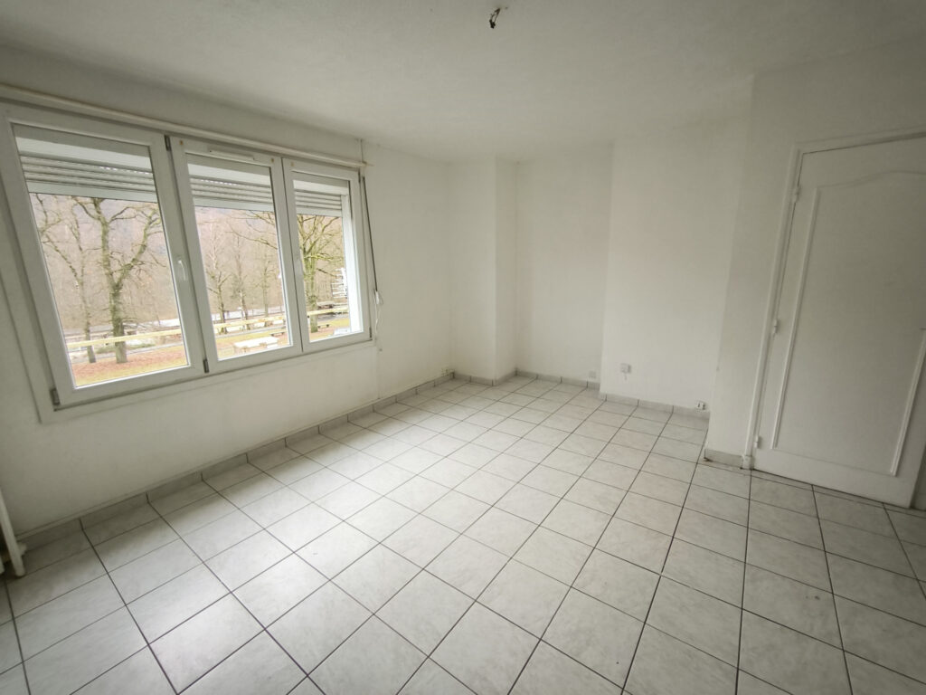 Appartement 2 chambres rez de chaussée avec vue sur la vallé – 3 pièces – 2 chambres – 6  – 57 m²