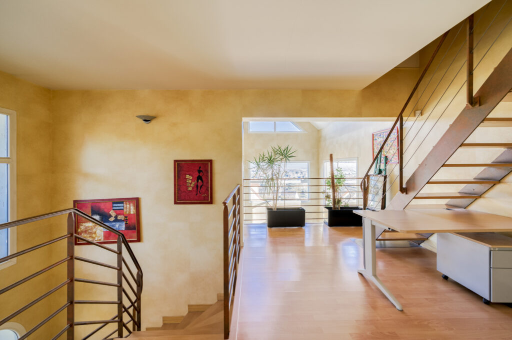 Villa d’Architecte Contemporaine volume et vue exceptionnels – 8 pièces – 5 chambres – 4  – 238 m²