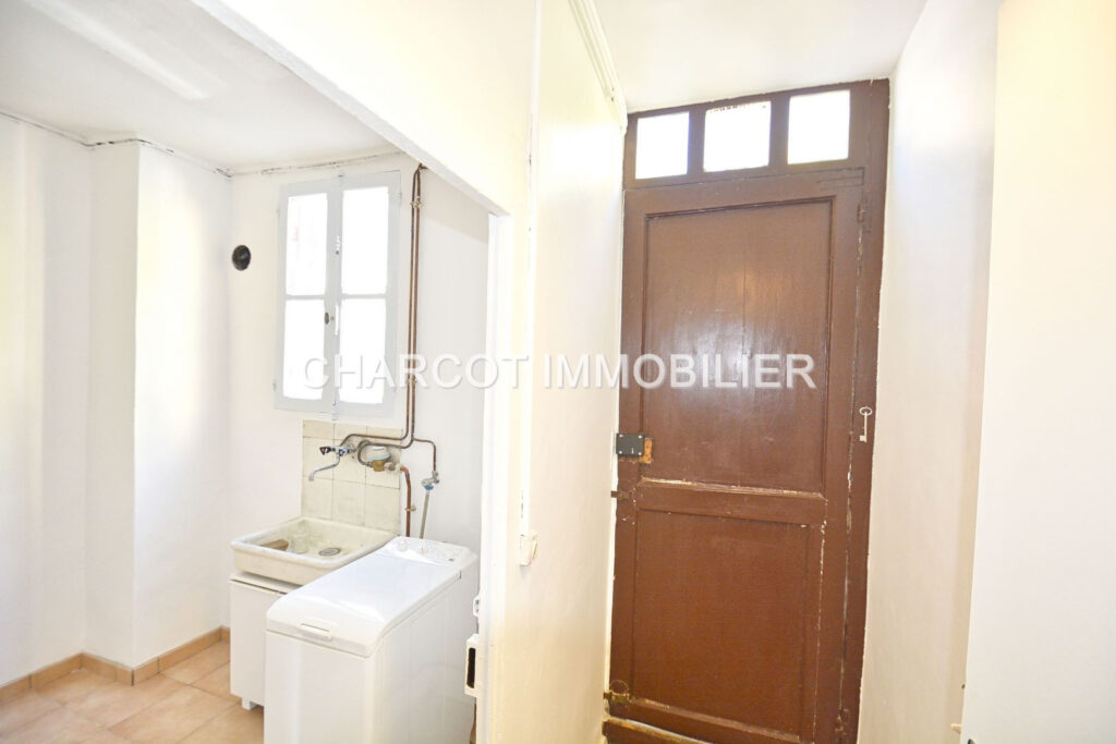 IDEAL INVESTISSEUR – DUPLEX de 101,04 m2 divisible en 3 appa – 5 pièces – 2 chambres – 6  – 101.04 m²