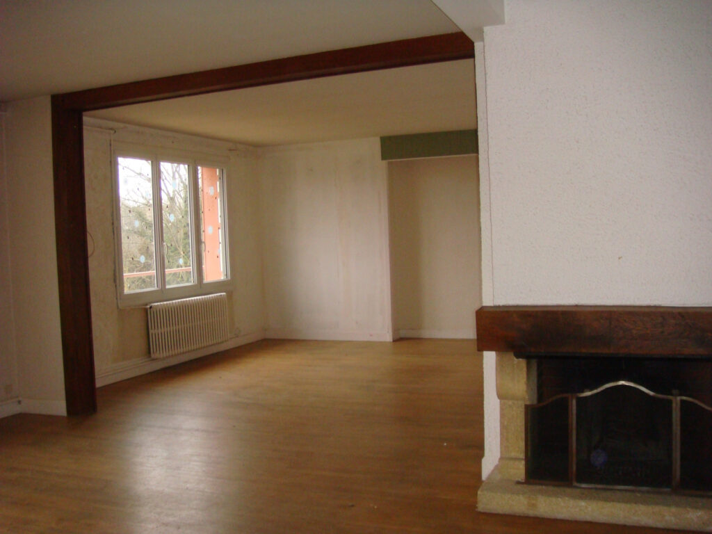 DEUX APPARTEMENTS  – 6 pièces – 4 chambres – 2  – 96 m²