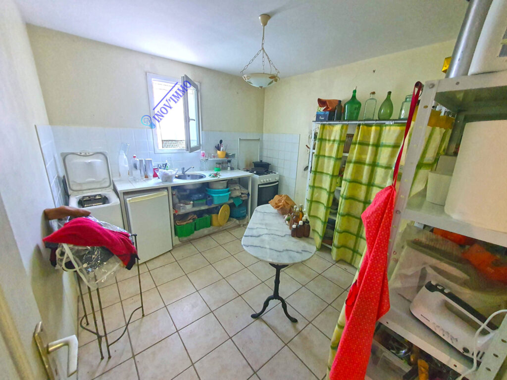 Belle Villa T6 sur terrain de 914m2 – 6 pièces – 4 chambres – 6  – 114 m²