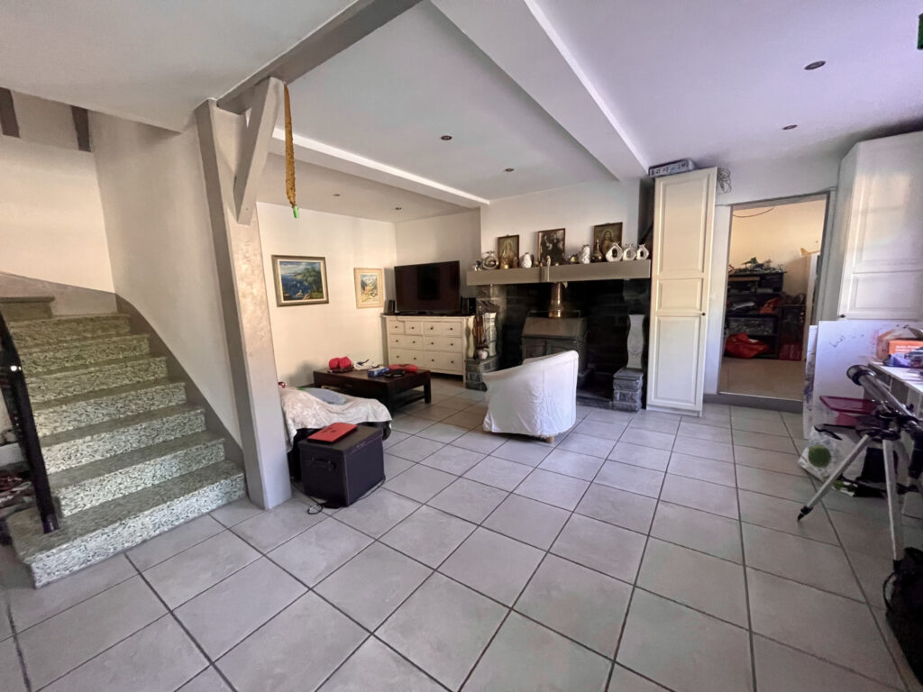 Maison 5 chambres, vue montagnes – 6 pièces – 5 chambres – 2  – 173.78 m²