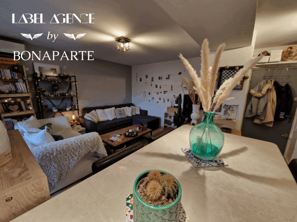 Appartement T2 centre-ville, terrasse, Vue mer latérale et g – 2 pièces – 1 chambre – 4  – 42 m²