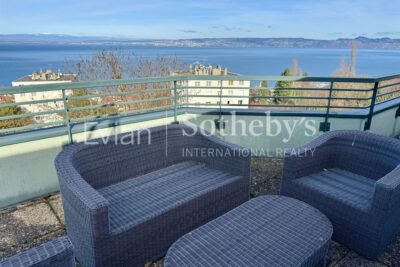 Evian Les Bains : dernier étage, Appartement T5 avec vue lac panoramique – 5 pièces – 4 chambres – 170 m²