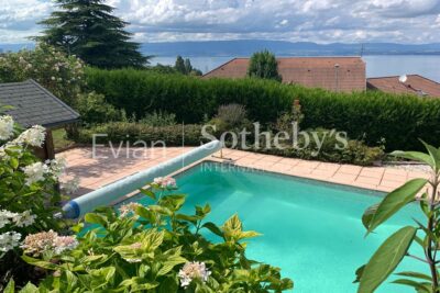 Evian les Bains : maison composée de deux appartements – 8 pièces – 6 chambres – 243 m²