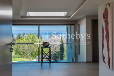 EVIAN – SECTEUR GOLF – 7 pièces – 3 chambres – 302 m²