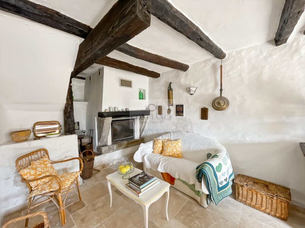 Maison de village – 3 pièces – 2 chambres – 70 m²