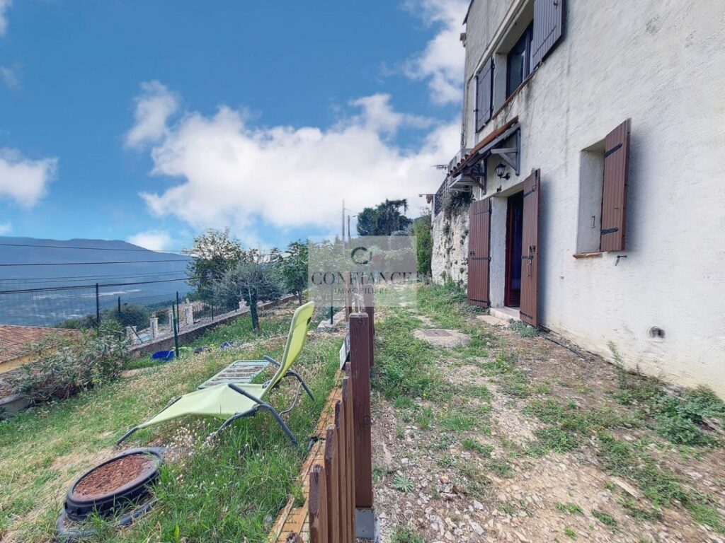 Appartement – 4 pièces – 3 chambres – 82 m²