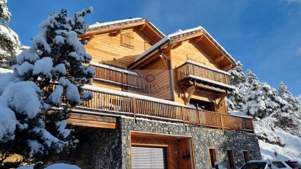 Chalet – 7 pièces – 6 chambres – 290 m²