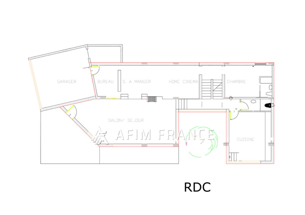 Superbe Villa moderne avec piscine, 350 m² habitables sur un t – 8 pièces – 4 chambres – 350.00 m²