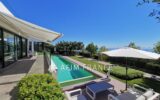 Superbe Villa moderne avec piscine, 350 m² habitables sur un t – 8 pièces – 4 chambres – 350.00 m²