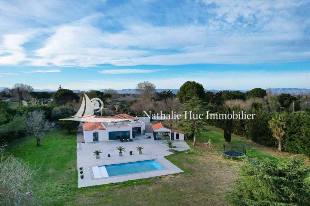 vente propriété 6 Pièce(s) – 6 pièces – 5 chambres – 285.00 m²