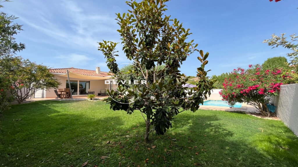 vente villa 5 Pièce(s) – 5 pièces – 4 chambres – 140.00 m²