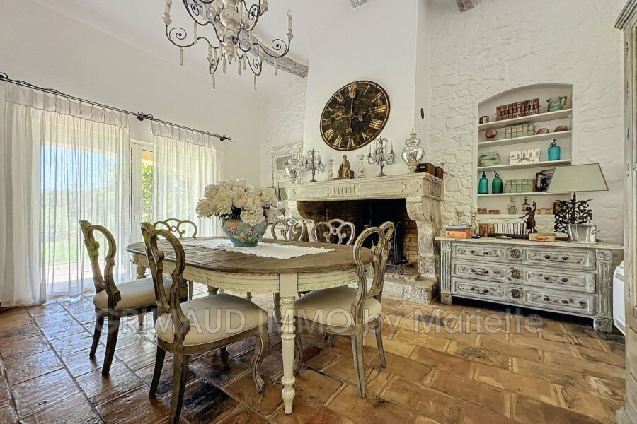 Maison à vendre à Grimaud