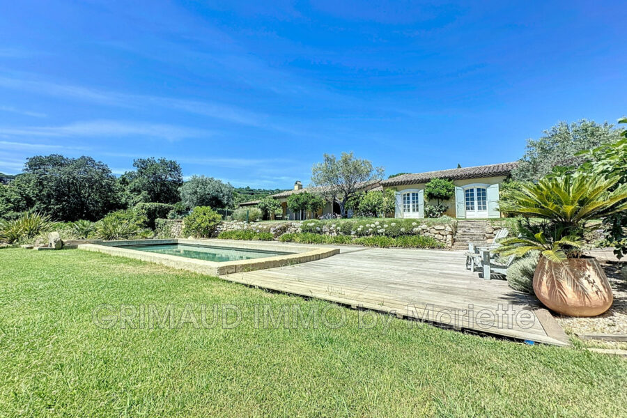 Maison à vendre à Grimaud