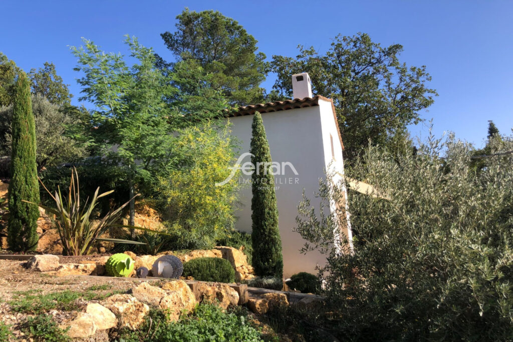 A vendre à Callas maison récente – NR pièces – 2 chambres – 70.00 m²