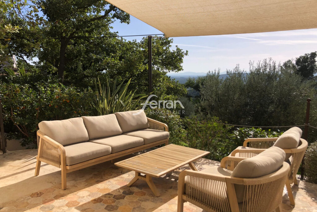 A vendre à Callas maison récente – NR pièces – 2 chambres – 70.00 m²