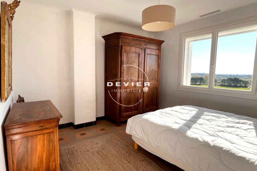 location maison de village 5 Pièce(s) – 5 pièces – 4 chambres – 111.00 m²