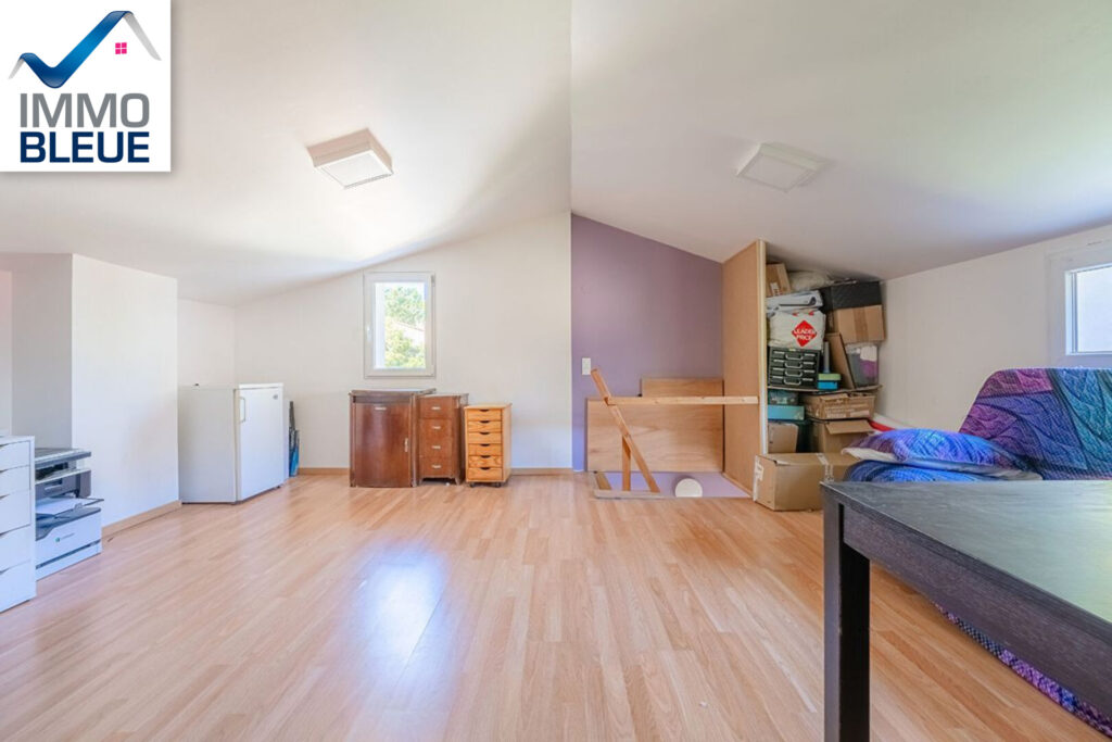 vente maison 6 Pièce(s) – 6 pièces – 3 chambres – 109.00 m²