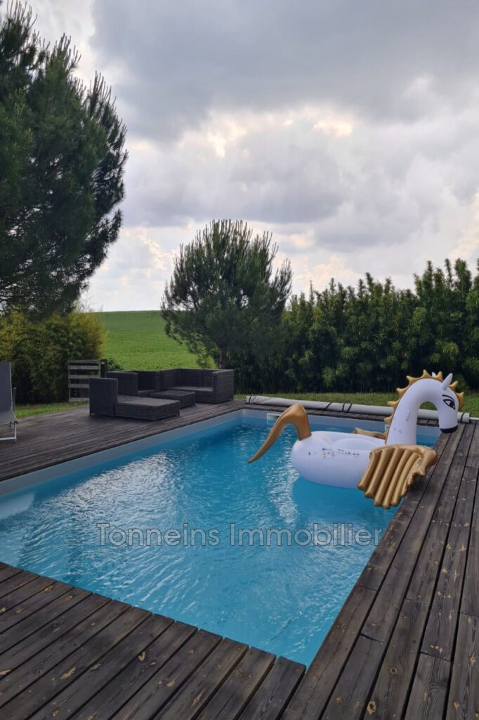 vente maison 4 Pièce(s) – 4 pièces – 3 chambres – 127.00 m²