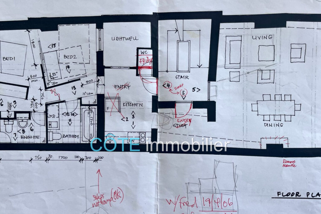 Superbe Vieil Antibes 90m² avec vue dégagée – 3 pièces – 2 chambres – 90.00 m²