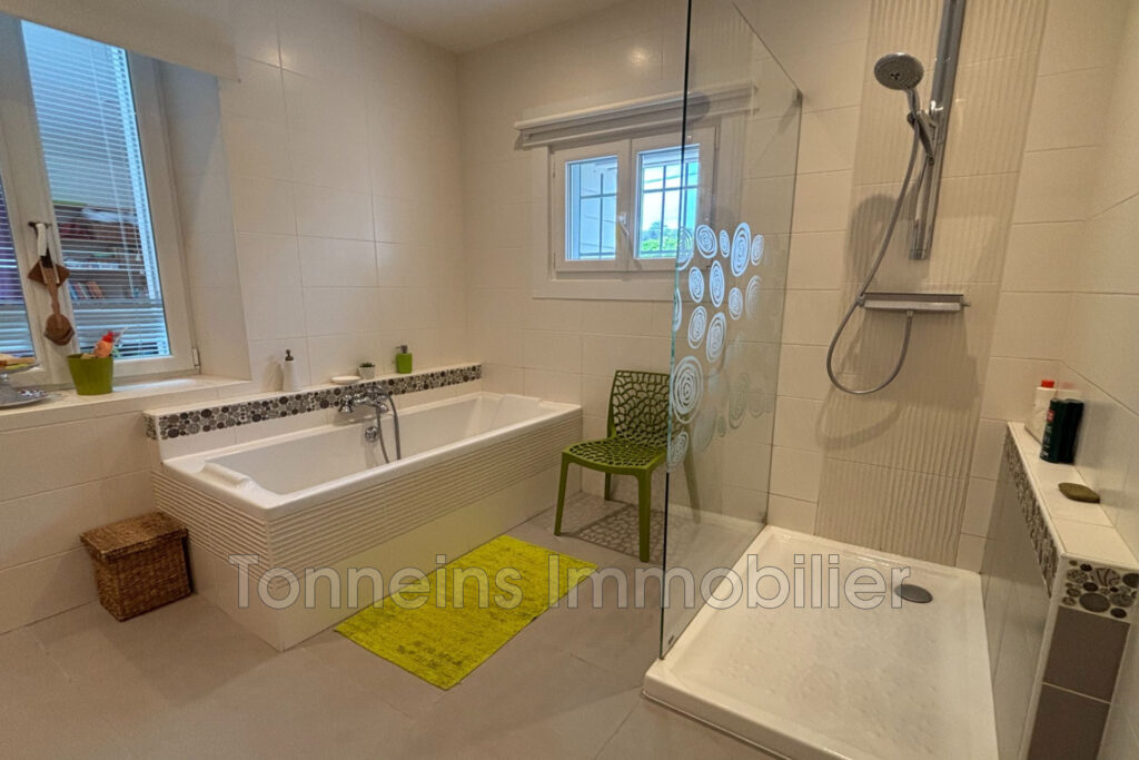 vente maison 5 Pièce(s) – 5 pièces – 4 chambres – 170.40 m²