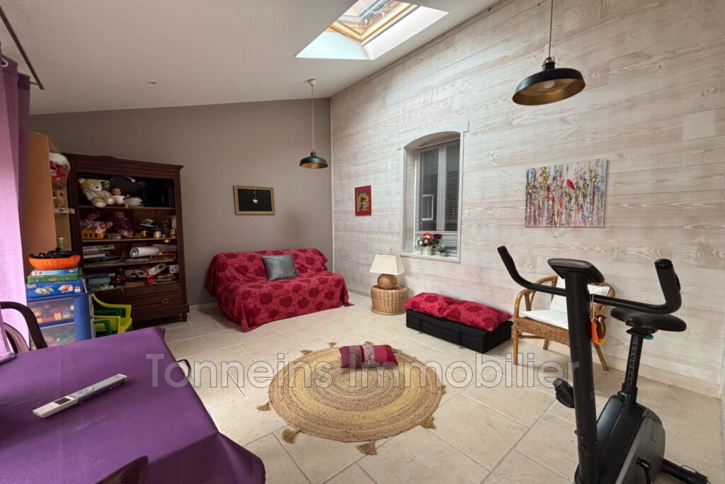 vente maison 5 Pièce(s) – 5 pièces – 4 chambres – 170.40 m²