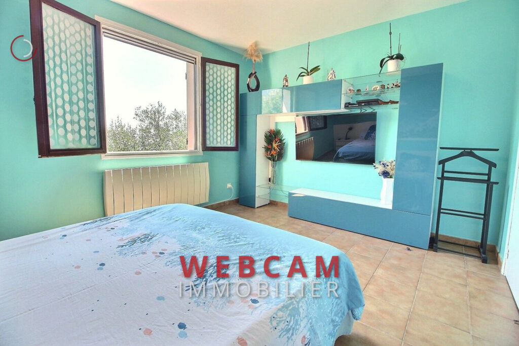 vente maison 5 Pièce(s) – 5 pièces – 4 chambres – 211.00 m²