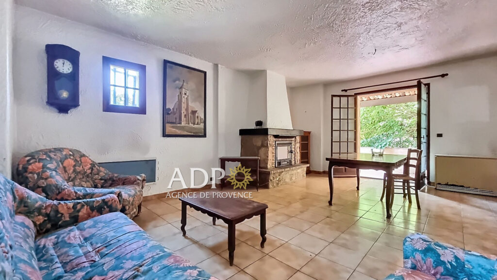 vente maison 3 Pièce(s) – 3 pièces – 2 chambres – 98.00 m²