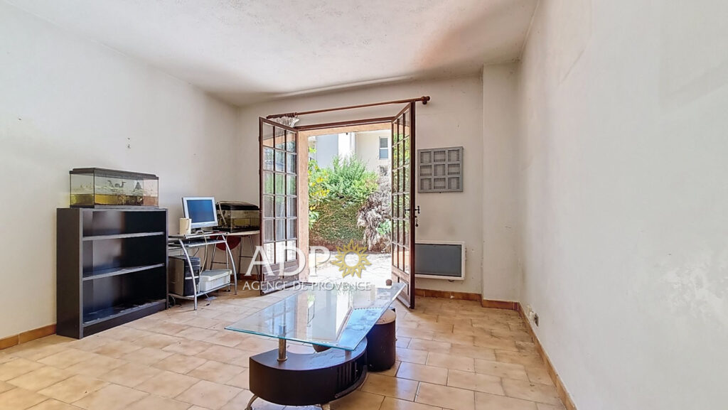 vente maison 3 Pièce(s) – 3 pièces – 2 chambres – 98.00 m²