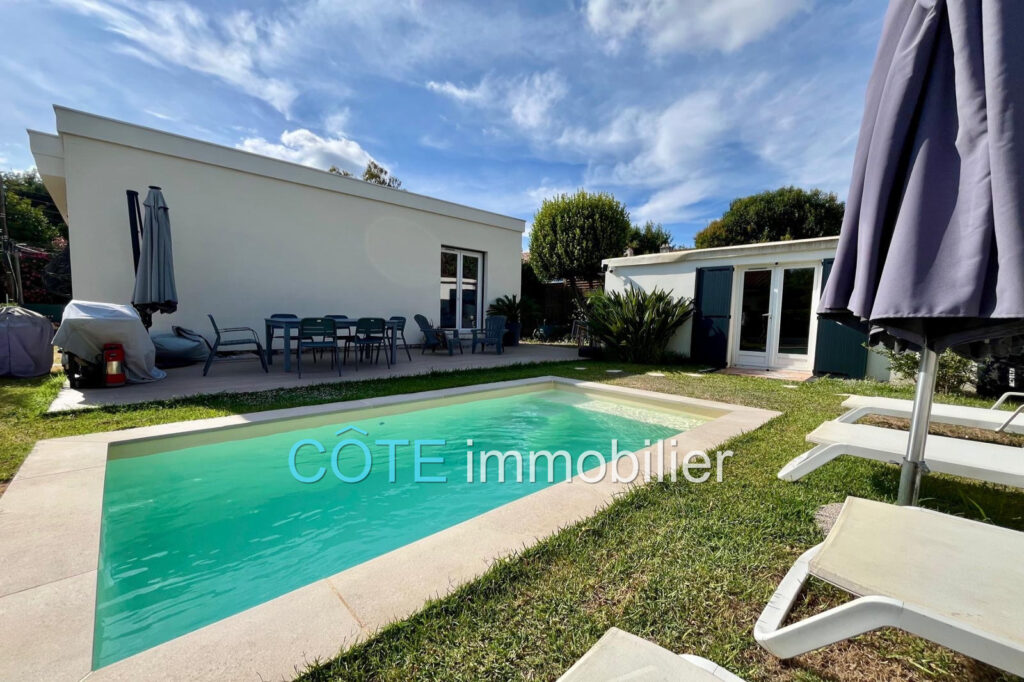 Badine-Tramontane maison de plain-pied avec piscine – 4 pièces – 3 chambres – 96.00 m²