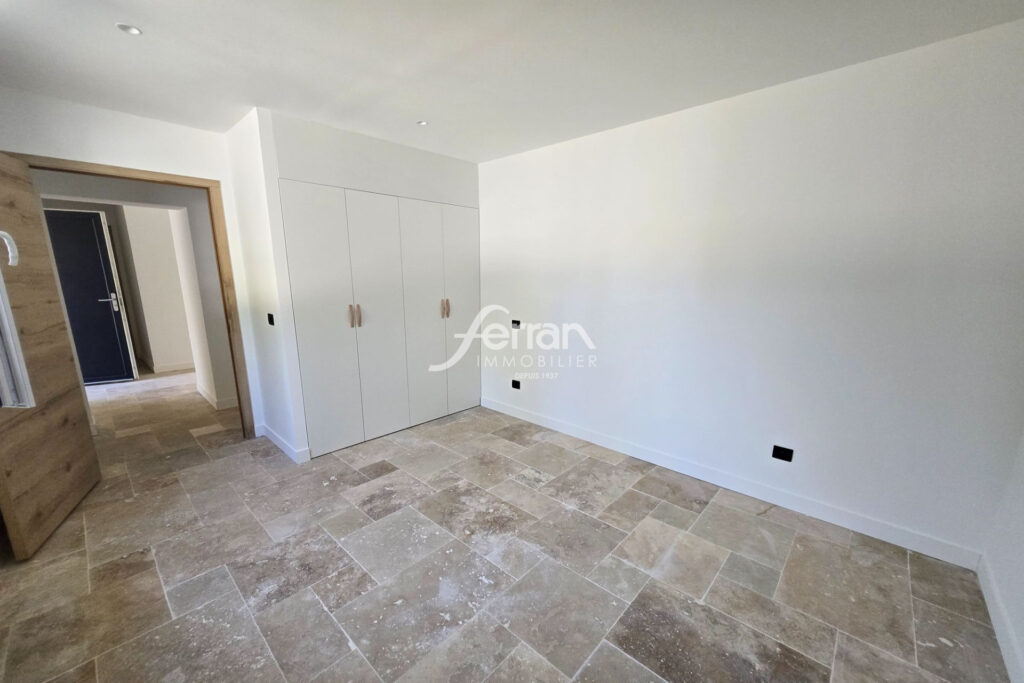 A vendre à Salernes appartement 2 chambres avec terrasses – 3 pièces – 2 chambres – 86.00 m²