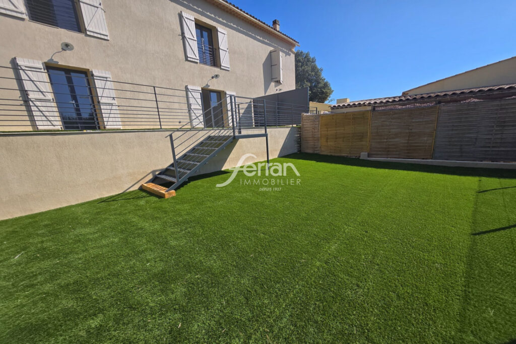 A vendre à Salernes appartement 2 chambres avec terrasses – 3 pièces – 2 chambres – 86.00 m²