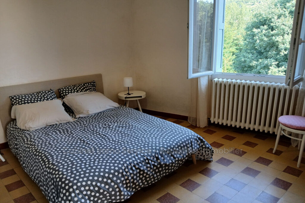 vente maison de campagne 6 Pièce(s) – 6 pièces – 4 chambres – 130.00 m²