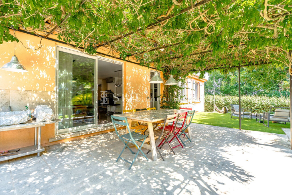 vente maison 4 Pièce(s) – 4 pièces – 3 chambres – 100.00 m²