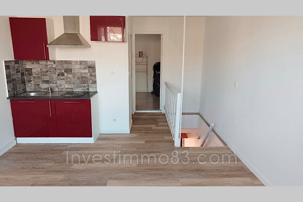 Au coeur de MARTIGUES, dans le quartier de L’île. Appartement  – 2 pièces – 1 chambre – 34.00 m²
