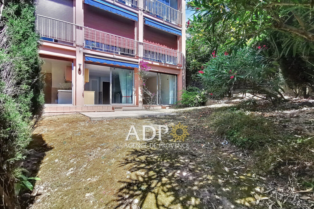 Ce bien est à vendre en enchère interactive réalisée par ENCHE – 3 pièces – 2 chambres – 89.32 m²