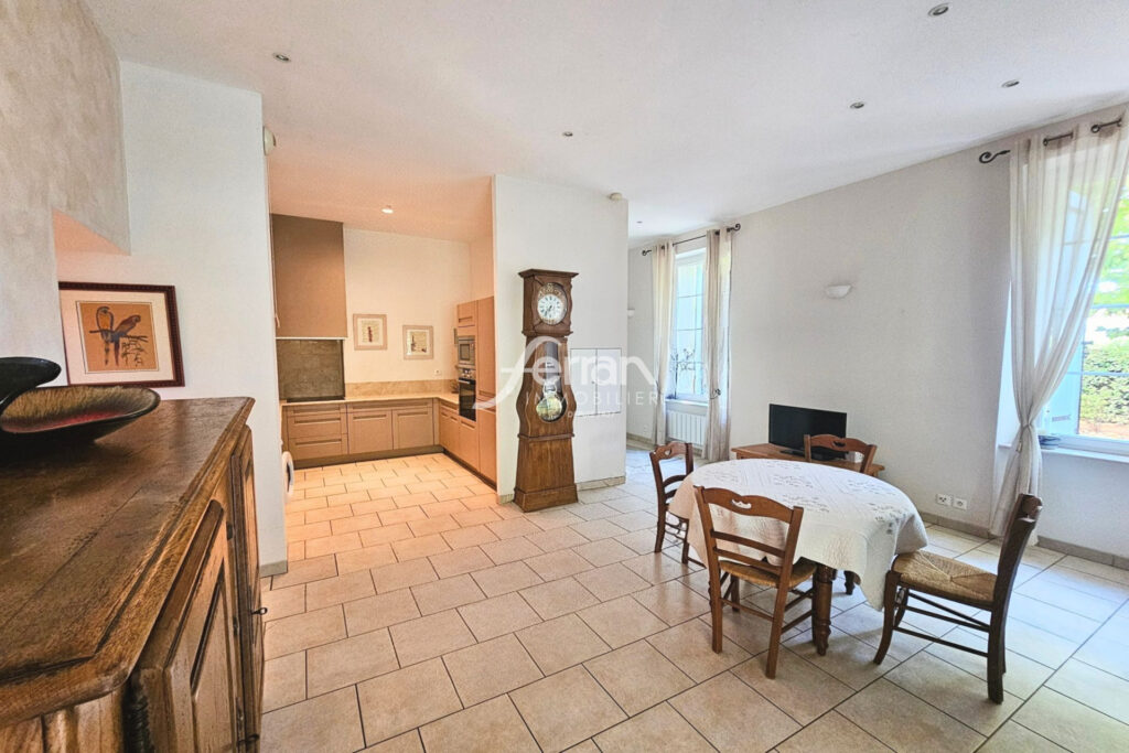 RARE A LA VENTE : appartement T3 en rez de jardin dans une bas – 3 pièces – 2 chambres – 70.00 m²